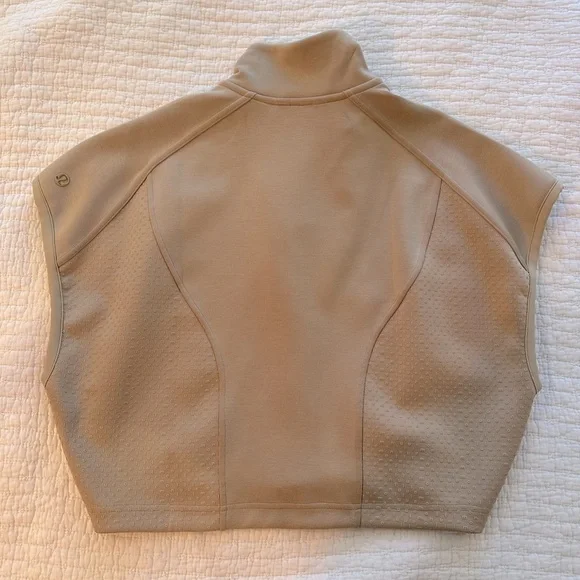Lululemon Beige Zip Crop Vest - Picture 4 of 7